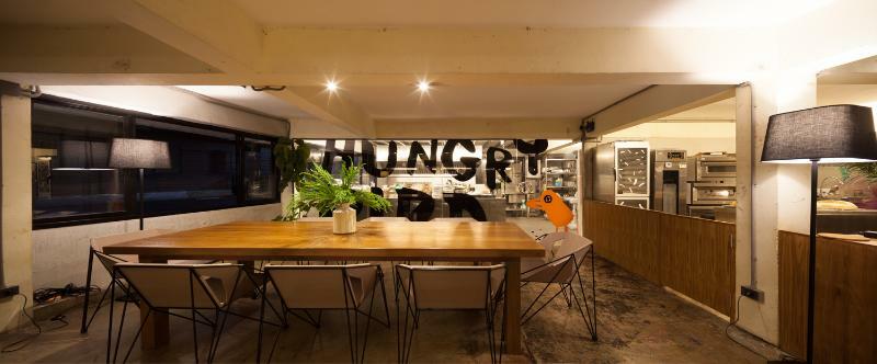 Thunder Bird Hostel Chiang Mai Zewnętrze zdjęcie